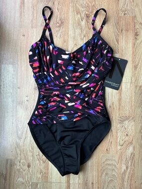 NWT Magic Suit By Miracle Suit One Piece Slimming Swimsuit Size 8